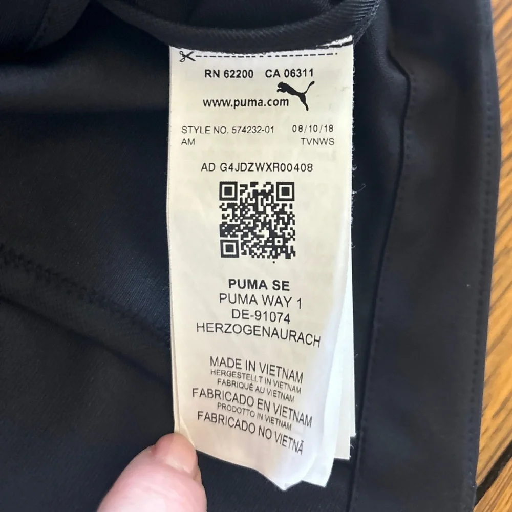 PUMA Black Full-Zip Performance Jacket | Size L